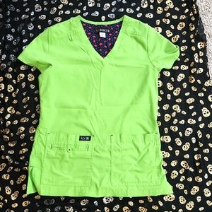KOI BASICS SCRUB TOP